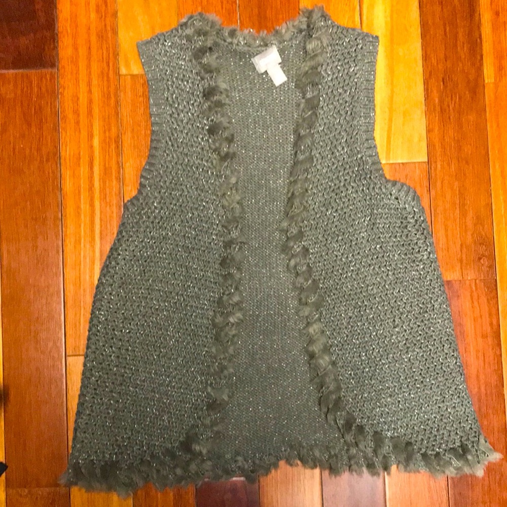 Chico’s sleeveless sweater